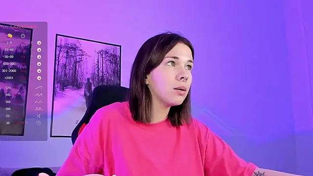 AliceSunday online show from January 2025 02:08:02 PM