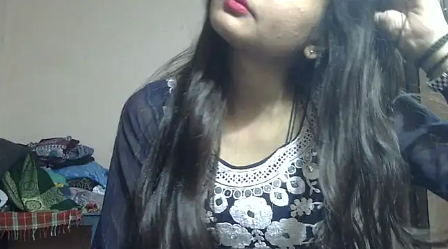 Snapshot of Aayesha chatting on January 2025 10:29:02 AM Aayesha online show from January 2025 10:29:02 AM