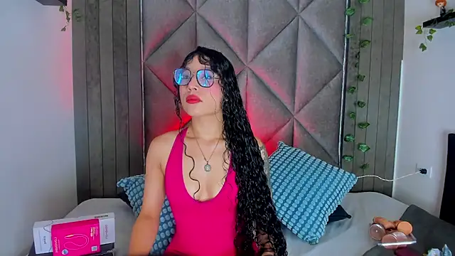 BriaConner  online show from March 2026 02:57:02 AM