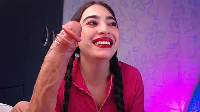 Snapshot of Arii_vega_ chatting on January 2025 03:02:01 PM Arii vega online show from January 2025 03:02:01 PM