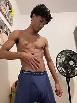 Masterikee online show from December 2024 01:56:02 AM