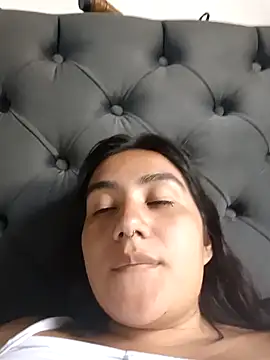 Hellen Alex online show from January 2025 09:19:01 PM