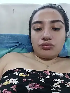 Hellen Alex online show from December 2025 02:56:02 PM