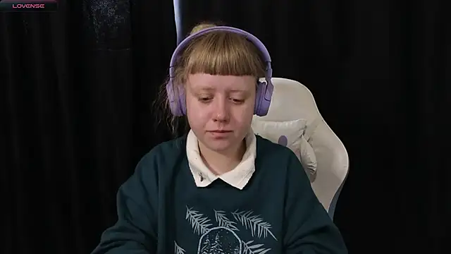 June shy0 online show from April 2026 07:22:02 AM