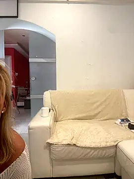 sissytrainz online show from November 2025 12:11:01 PM