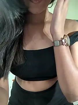 Snapshot of Meenakshi_ chatting on January 2025 01:13:01 PM Meenakshi  online show from January 2025 01:13:01 PM