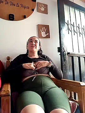 skayhot  online show from February 2025 04:04:01 PM