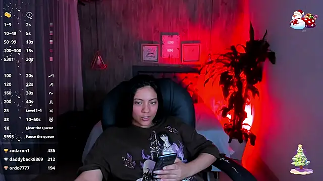 Snapshot of miichael_black chatting on December 2024 10:15:01 PM miichael black online show from December 2024 10:15:01 PM