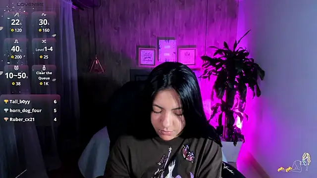 Snapshot of miichael_black chatting on January 2025 03:47:01 PM miichael black online show from January 2025 03:47:01 PM