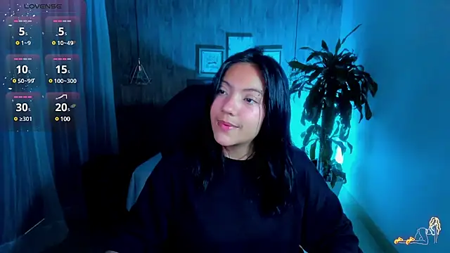 Snapshot of miichael_black chatting on January 2025 02:10:01 PM miichael black online show from January 2025 02:10:01 PM