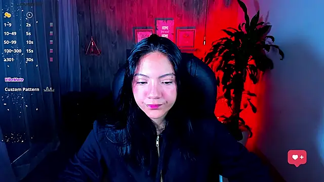 Snapshot of miichael_black chatting on March 2025 02:07:02 PM miichael black online show from March 2025 02:07:02 PM