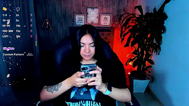 Snapshot of miichael_black chatting on October 2025 09:41:01 AM miichael black online show from October 2025 09:41:01 AM