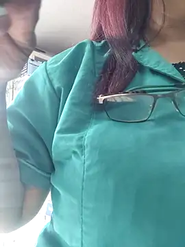 Edged Hot69 online show from March 2025 05:49:02 PM