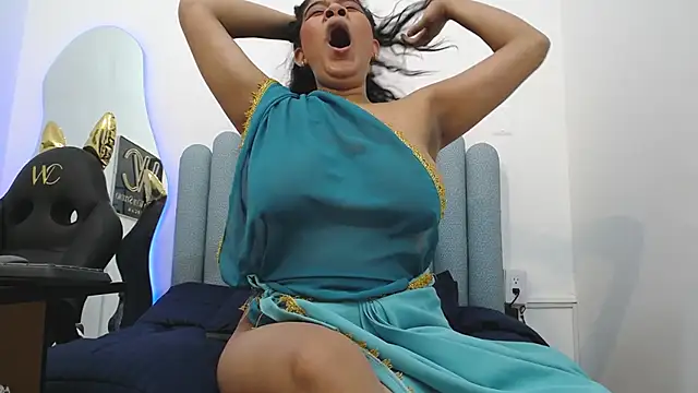 iniyalaboni online show from February 2025 03:56:02 PM