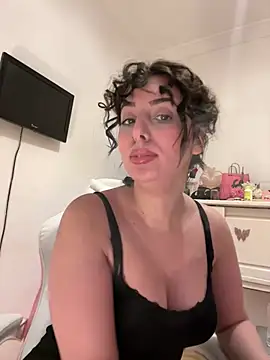 Hot malak online show from February 2025 11:09:01 PM