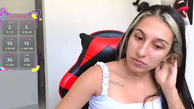 tammyandrade  online show from December 2025 08:29:01 PM