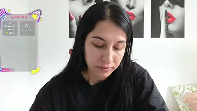 tammyandrade  online show from April 2026 01:16:02 PM