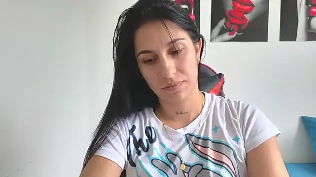 tammyandrade  online show from July 2026 07:56:02 PM