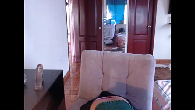 hanna beili online show from February 2026 06:04:01 PM