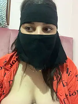 Snapshot of Miss-Soka chatting on January 2025 07:36:01 AM Miss-Soka online show from January 2025 07:36:01 AM