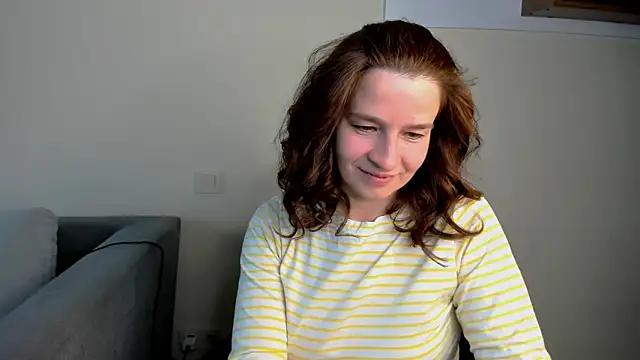 Clear Angel online show from April 2026 01:35:01 PM