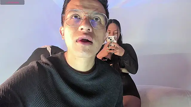 emiily15   online show from November 2025 08:13:02 PM