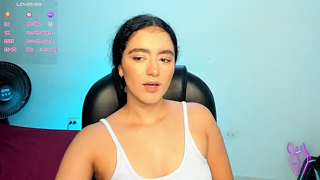 Snapshot of Adhara-zanne chatting on July 2026 09:11:02 AM Adhara-zanne online show from July 2026 09:11:02 AM