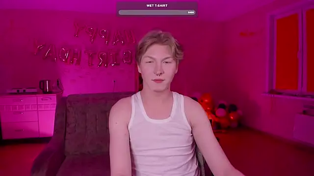 Snapshot of TheMikeSever chatting on February 2025 05:04:02 PM TheMikeSever online show from February 2025 05:04:02 PM