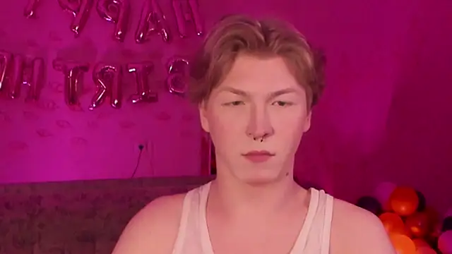 Snapshot of TheMikeSever chatting on February 2025 08:25:02 PM TheMikeSever online show from February 2025 08:25:02 PM