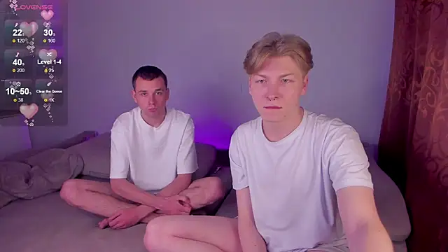 Snapshot of TheMikeSever chatting on October 2025 09:44:01 AM TheMikeSever online show from October 2025 09:44:01 AM