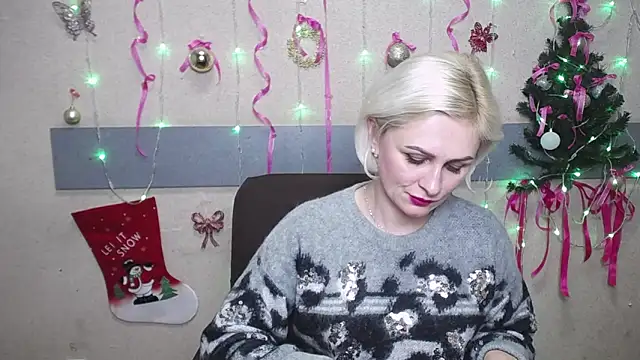 OliviaHorst online show from December 2024 12:38:01 PM