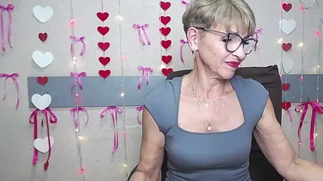 EllaBonito online show from January 2025 12:26:02 PM