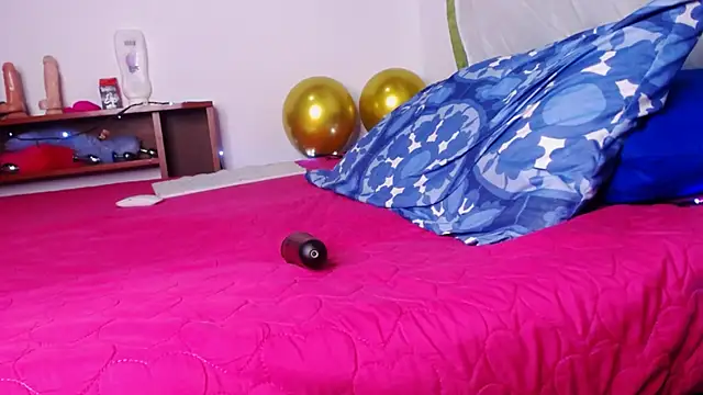 anyaadamss online show from January 2025 05:13:01 AM