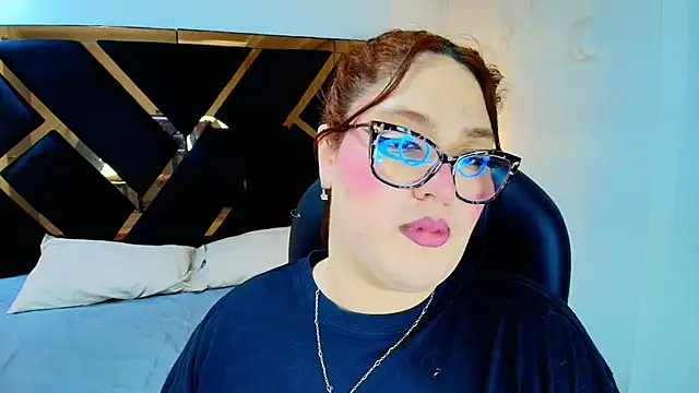 Camiila Osorio online show from June 2026 07:29:01 PM