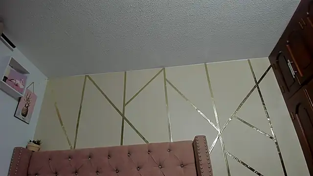 foxxxmegan online show from February 2025 03:23:01 AM