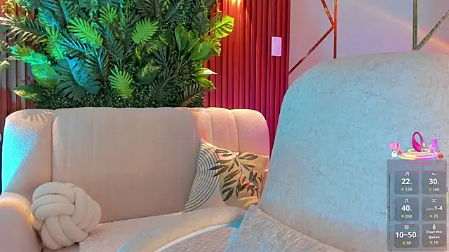 foxxxmegan online show from October 2025 05:00:01 PM