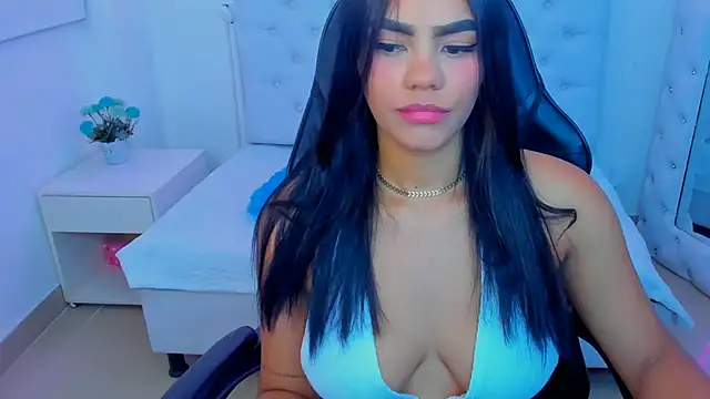 silvana  miller online show from March 2025 07:09:01 PM