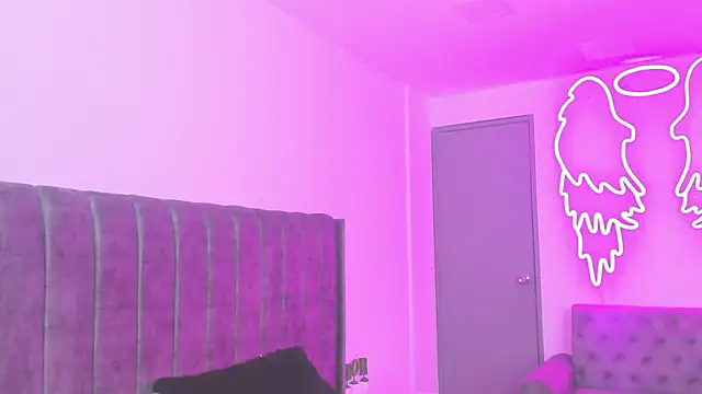 silvana  miller online show from March 2026 12:01:01 PM