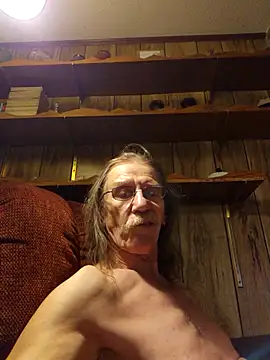 Snapshot of coolbrease10 chatting on November 2025 04:28:02 AM coolbrease10 online show from November 2025 04:28:02 AM