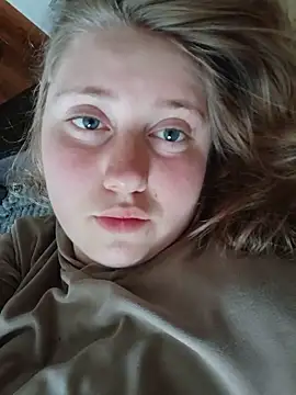 Snapshot of AnastasiaSky19 chatting on May 2026 07:04:02 AM AnastasiaSky19 online show from May 2026 07:04:02 AM