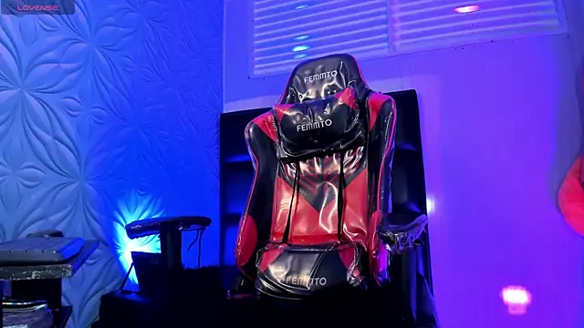 Milk max 18 online show from April 2026 10:21:02 PM