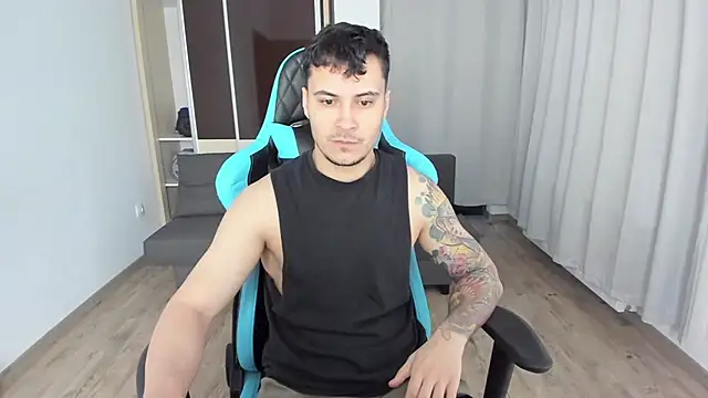 MatMalonne online show from January 2025 05:40:02 AM