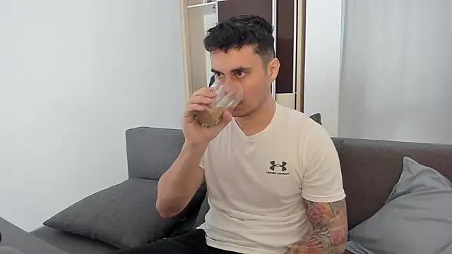 MatMalonne online show from March 2026 06:18:02 AM