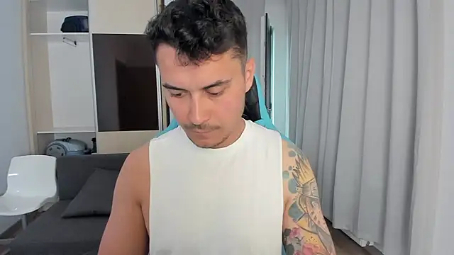 MatMalonne online show from June 2026 01:50:02 PM