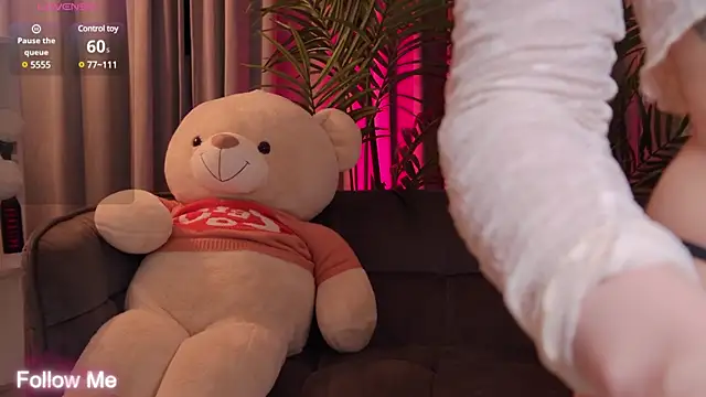 MaryReel online show from March 2025 06:44:01 PM