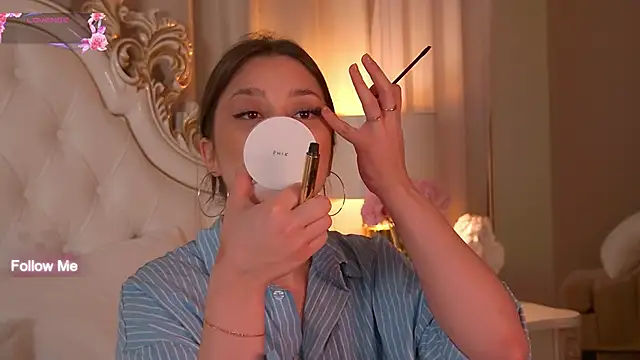 MaryReel online show from November 2025 09:48:02 AM