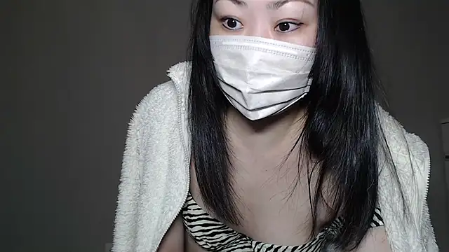 Snapshot of Hika-Channel chatting on February 2025 07:10:02 PM Hika-Channel online show from February 2025 07:10:02 PM