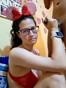 couple orgasm online show from February 2026 01:40:01 PM