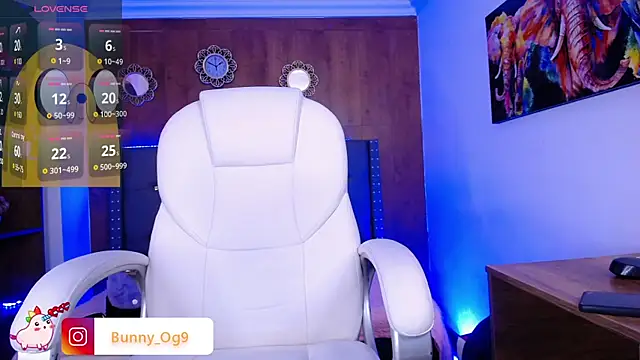 Bunny O online show from March 2025 08:18:02 PM