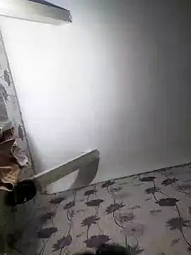 Snapshot of SweetLeila40 chatting on January 2025 08:52:02 PM SweetLeila40 online show from January 2025 08:52:02 PM